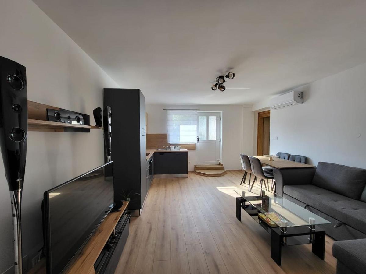 Apartment Dado Slunj Εξωτερικό φωτογραφία